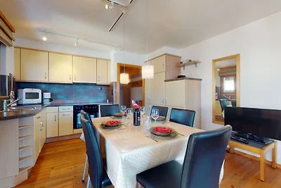 Appartement met balkon aan de voorzijde