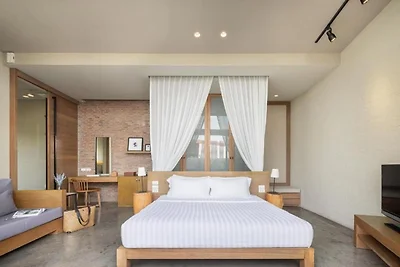 Elegante Deluxe-Poolvilla als Rückzugsort