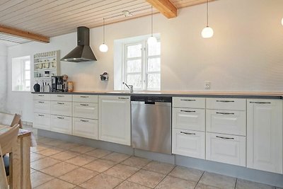 8 Personen Ferienhaus in Nexø-By Traum