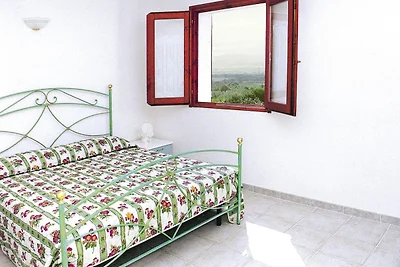 Wohnung in Badesi mit Swimmingpool