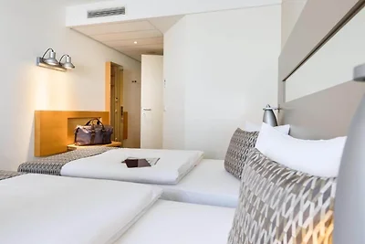 Sunday Düsseldorf Privilege Double Room