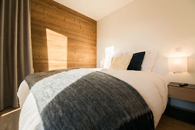 Stilvolle Wohnung mit Balkon oder Terrasse