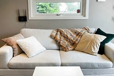 4 Personen Ferienhaus in FÄRLÖV-By Traum