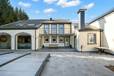 Luxus Landhaus mit Pool