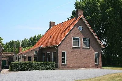 Authentisches Bauernhaus in Zeeland-Flandern