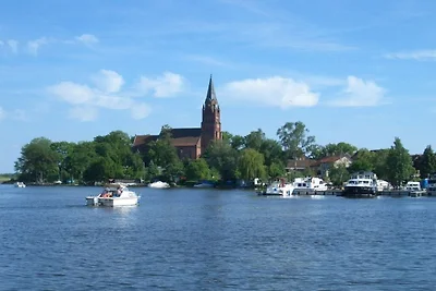 Ferienhaus in Röbel mit Schwimmbecken