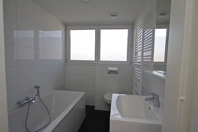 Confortevole villa con quattro bagni, in un a...