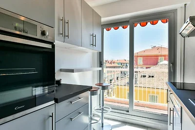 Wohnung in Nizza mit großer Terrasse