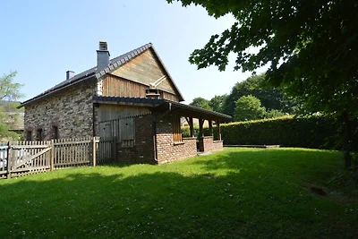 Chalet in Robertville in der Nהhe des...