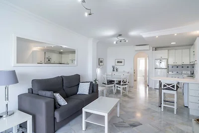 Geräumige, gut gelegene Villa in Nerja