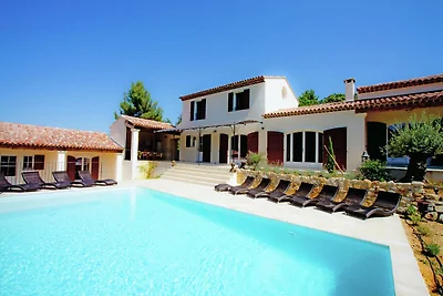 Luxuriöse Villa in der Provence mit...