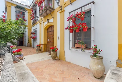 Moderne Villa mit privatem Pool