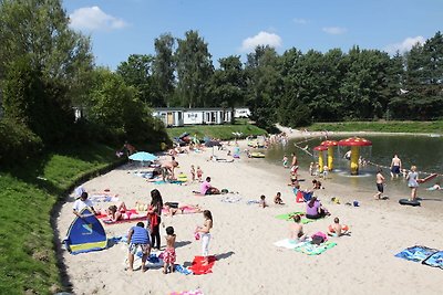 Komfortable Villa im Grünen, mit Sunshower