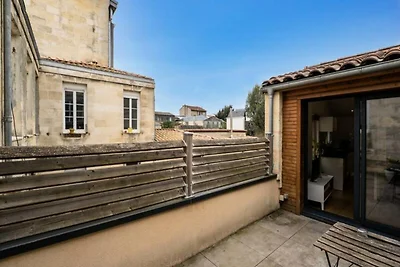 Appartamento a Bordeaux con Terrazza