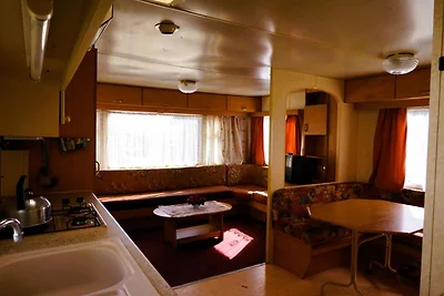 Haus in Łazy am Jamno-See