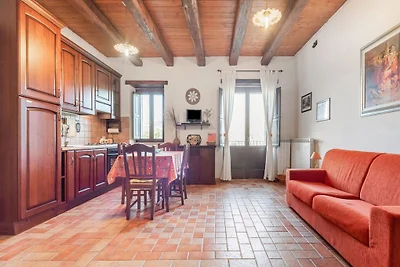 Vivace cottage a Bomba vicino al lago