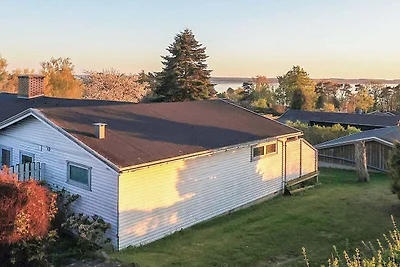 6 Personen Ferienhaus in Frederiksværk-By...