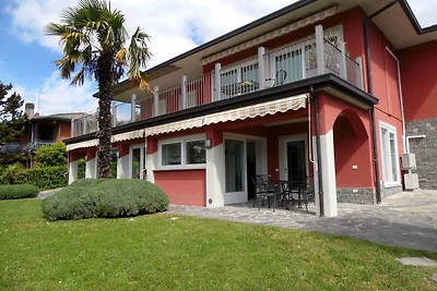 Favolosa villa a Barasso vicino al lago