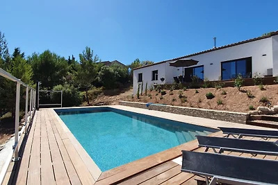 Stilvolle Villa in Beaufort mit privatem Pool