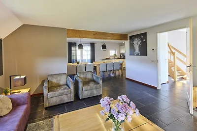 Luxe villa met sauna en stoomdouche in...