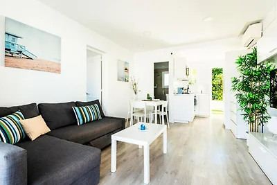 Wohnung in Arenal d'en Castell am Strand