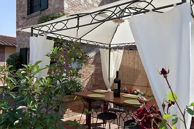 Graziosa casa con giardino