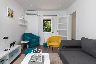 Holiday Home Monika - Two Bedroom Holiday Hom...