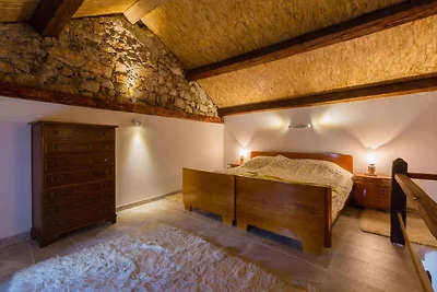 Großes Ferienhaus mit privatem Pool