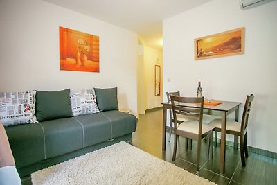 Nice decorated one bedroom apartment with ter...