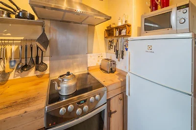 Casa vacanze a Tinlot vicino alla foresta