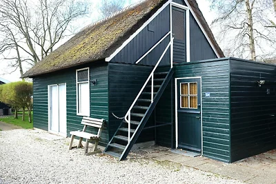 Casa vicino a Giethoorn con noleggio barche