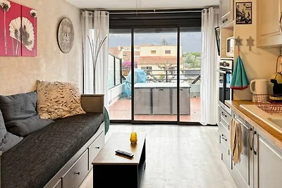 Apartment in Blue Lagoon mit Pool