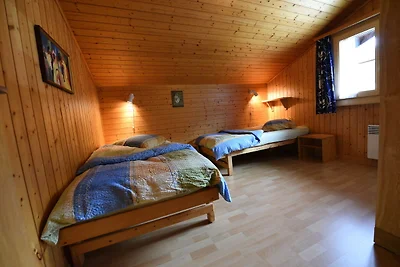 Elegantes Chalet im Fieschertal in Waldnähe