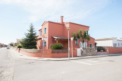 Huis met zwembad voor 5 personen in Sant Pere...