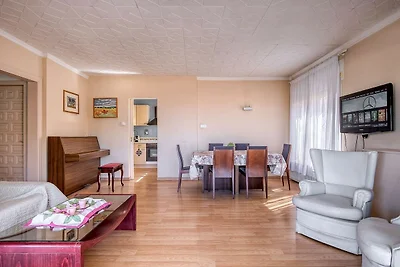 Hübsche Wohnung mit Balkon