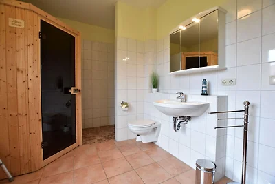 Vakantiehuis in Zierow met zeestrand