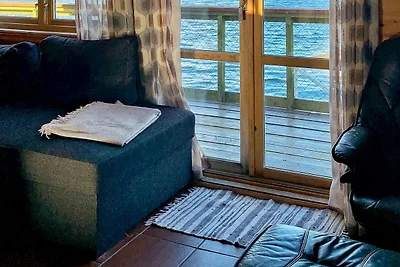 6 Personen Ferienhaus in FOLDRØYHAMN