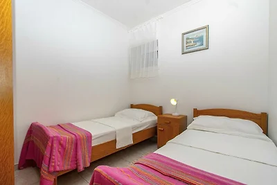 House Green Side Sunset- Four Bedroom House w...