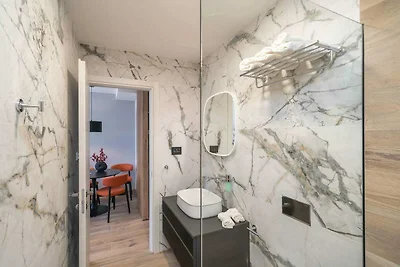 Apartments Villa Royale - Deluxe One Bedroom ...