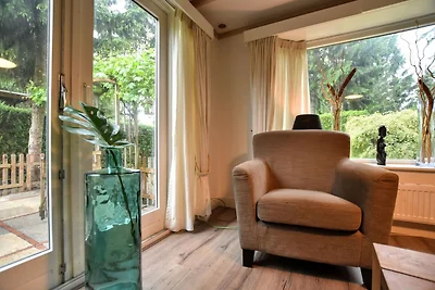 Chalet mit privatem Garten und Terrassen