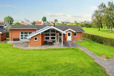 8 Personen Ferienhaus in Hejls