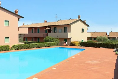 Schönes Appartement mit Garten und Kamin