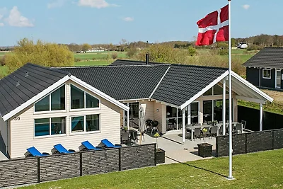 18 Personen Ferienhaus in Bogense