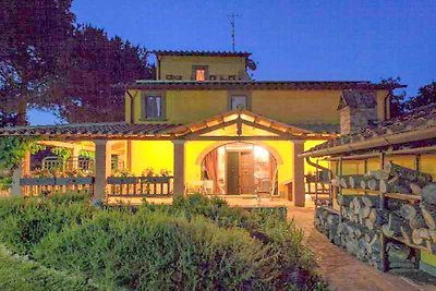 Cozy Cottage in Loro Ciuffenna with Fitness...