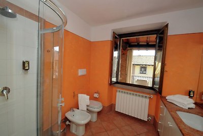 Snug Apartment in Monticelli Brusati near lak...