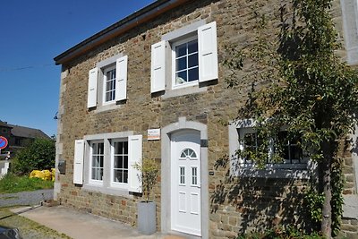 Gemütliches Ferienhaus in Erezée mit sonnigem...