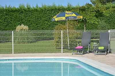 Confortevole villa con piscina