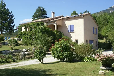 Ruhiges Ferienhaus mit Garten