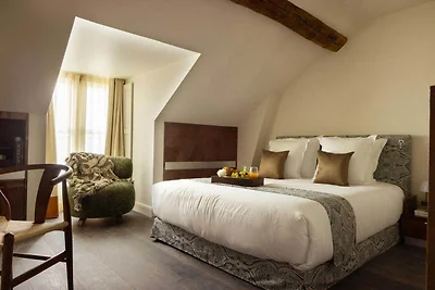 Palais Bourbon Hotel – Zimmer 53 – 2P –...