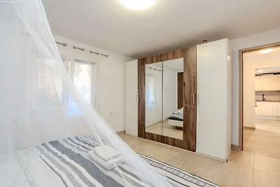 Apartments Robi & Kristina - Two Bedroom Apar...